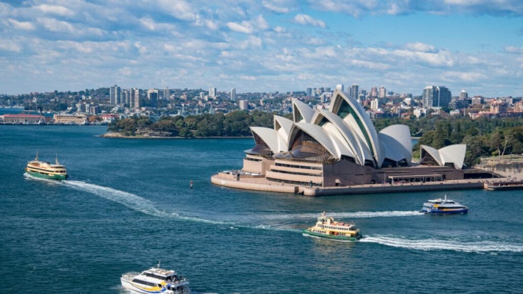 Viajar Sozinho(a): 6 Melhores Países para Começar 7 Australia